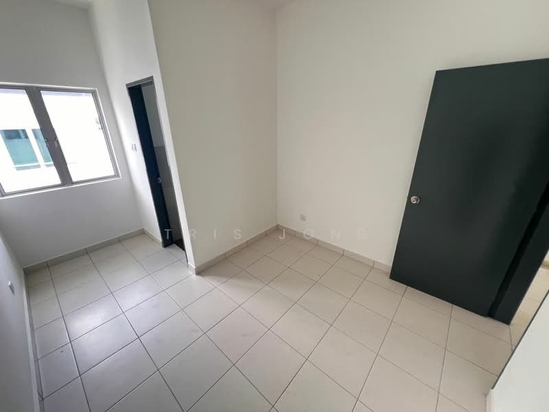 Rumah Teres untuk Dijual di Taman Sri Rawang (Rawang) - Tris Jong - Interior - PropertyGuru.com.my