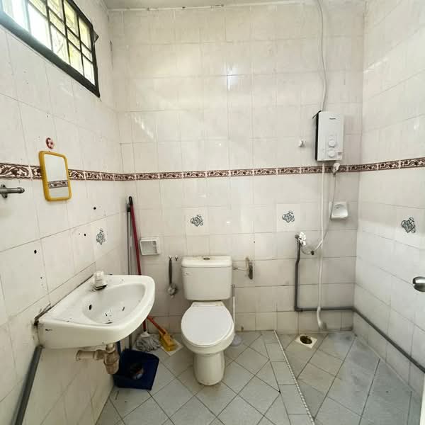 2-storey Terraced House for Rent in Taman Nusa Jaya Mas (Iskandar Puteri (Nusajaya)) - Xiuxiu Ng - Bathroom - PropertyGuru.com.my