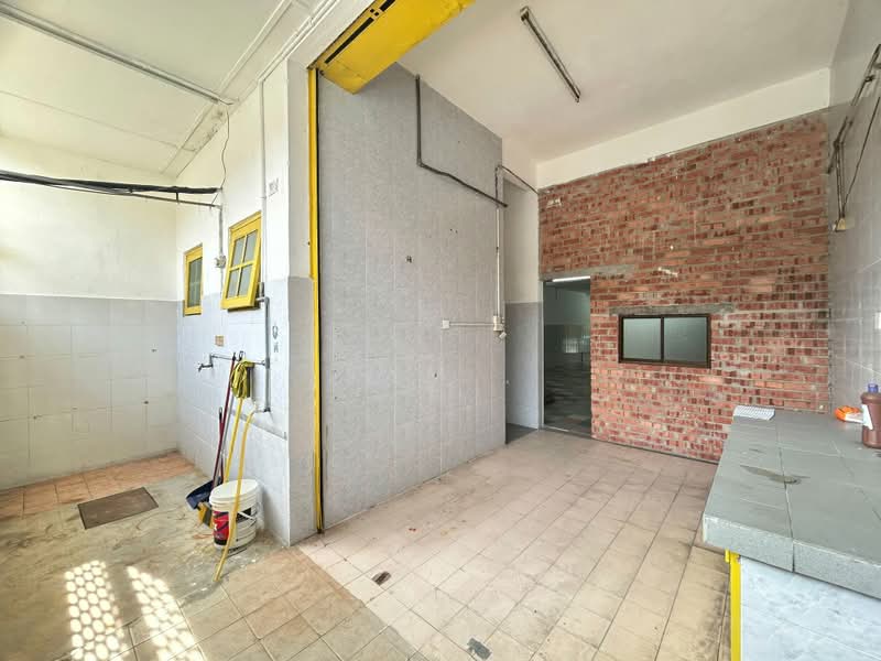 Shop / Office for Sale in Bandar Baru Menglembu (Menglembu) - Sam . - Interior - PropertyGuru.com.my