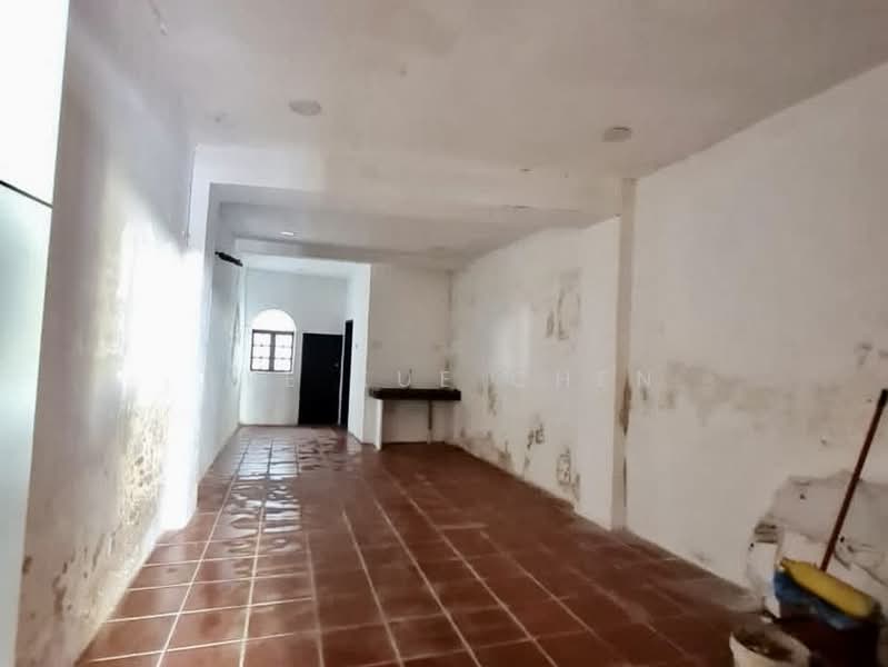 Shop for Sale in George Town (Penang) - Lee Xue Chen - Interior - PropertyGuru.com.my