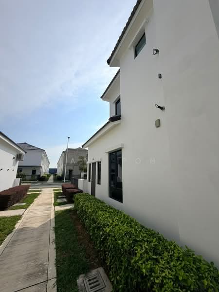 2-storey Terraced House for Sale in Bandar Cassia (Batu Kawan) - Jane Poh - Exterior - PropertyGuru.com.my