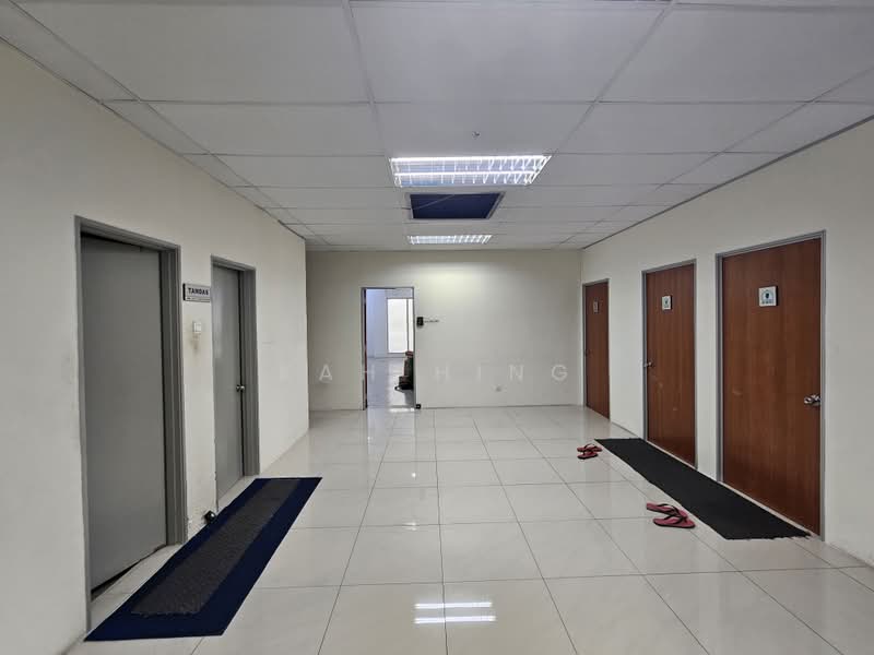 Kedai / Pejabat untuk Disewa di Sungai Besi (Kuala Lumpur) - Kah Hing - Corridor - PropertyGuru.com.my