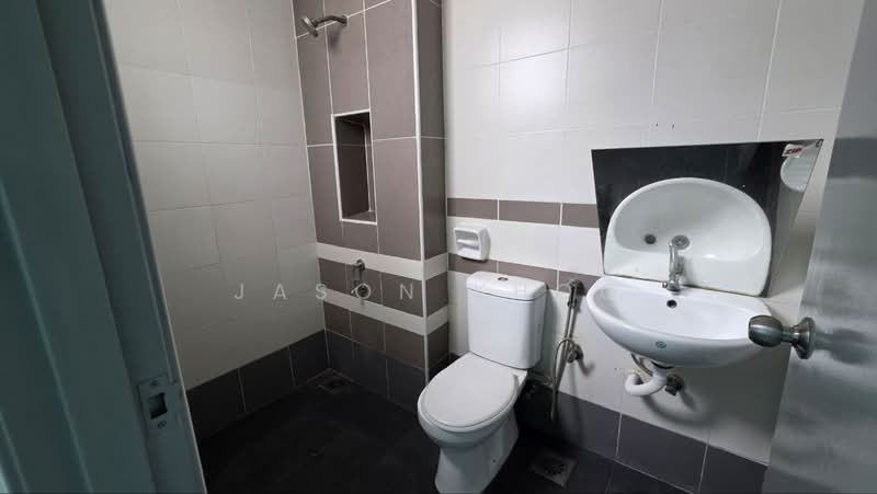 2-storey Terraced House for Sale in Bandar Dato Onn (Tebrau) - Jason Khoo - Bathroom - PropertyGuru.com.my