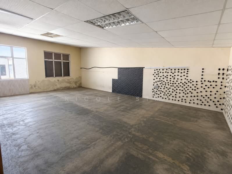 Shop for Rent in Bandar Baru Nilai (Nilai) - Nicole Sim - Interior - PropertyGuru.com.my