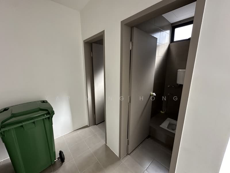 Kedai untuk Disewa di Jade Hills (Kajang) - Yap Weng Hong - Bathroom - PropertyGuru.com.my