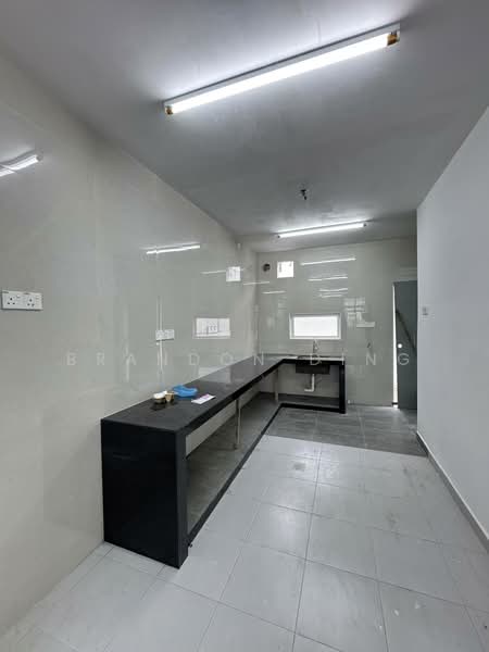 Rumah Teres 2 Tingkat untuk Disewa di Pontian (Johor) - Brandon Ding - Kitchen - PropertyGuru.com.my