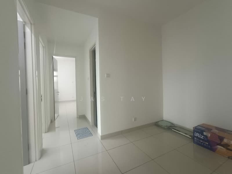 Service Residence for Sale at Skysuites @ Meldrum Hills - Jas Tay - Corridor - PropertyGuru.com.my