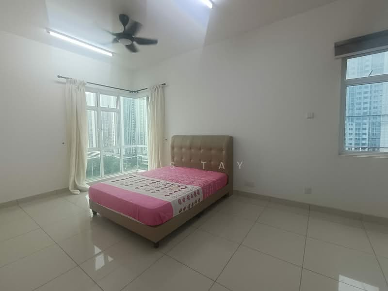 Service Residence for Sale at Skysuites @ Meldrum Hills - Jas Tay - Bedroom - PropertyGuru.com.my