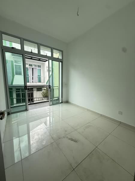 2-storey Terraced House for Sale in Taman Mount Austin (Tebrau) - Amber Ma - PropertyGuru.com.my
