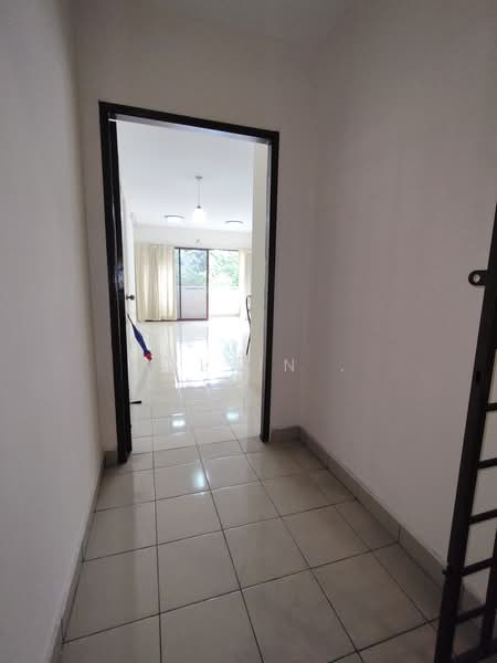 Kondominium untuk Dijual di Palm Spring @ Damansara - Kelvin . - Entrance - PropertyGuru.com.my