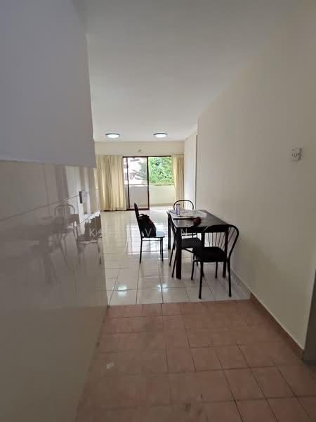 Kondominium untuk Dijual di Palm Spring @ Damansara - Kelvin . - Dining Room - PropertyGuru.com.my
