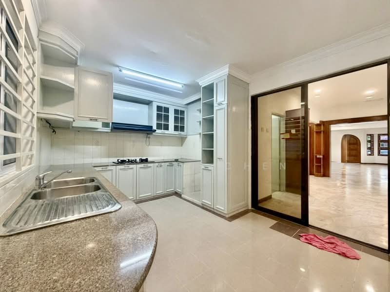 Semi-Detached House for Rent in Tanjung Bungah (Penang) - Lee Xue Chen - Kitchen - PropertyGuru.com.my