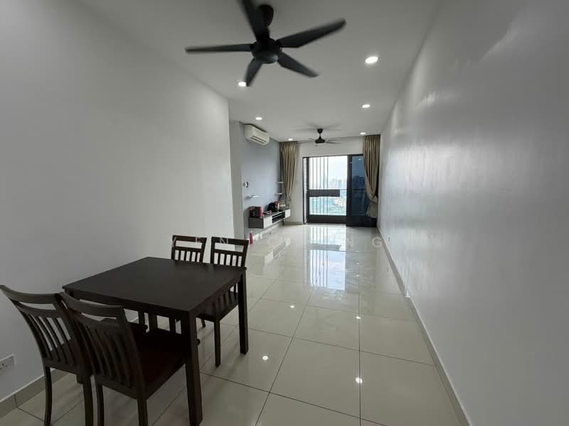 Kondominium untuk Disewa di Legend Heights - Yen Ching - Living Room - PropertyGuru.com.my