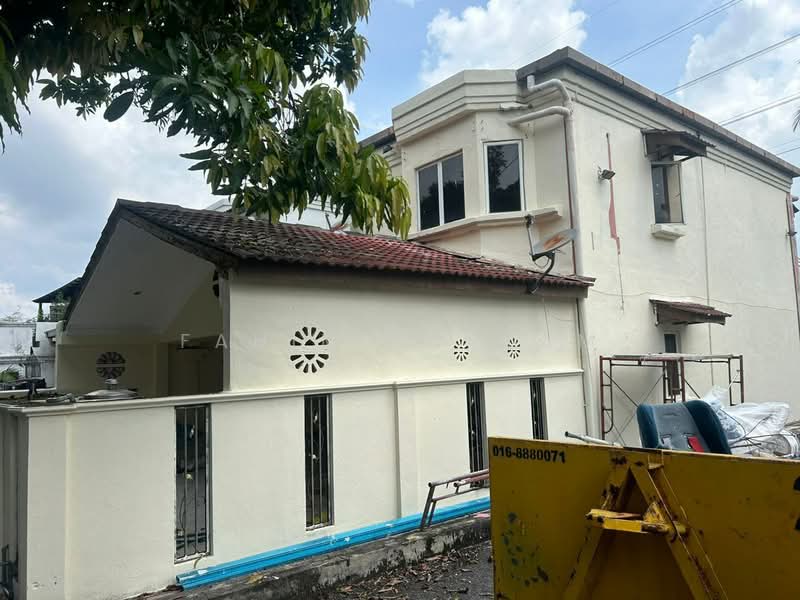 2-storey Terraced House for Sale in Seksyen 27 (Shah Alam) - Fahim Rustam - Exterior - PropertyGuru.com.my