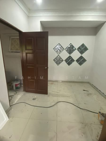 2-storey Terraced House for Sale in Seksyen 27 (Shah Alam) - Fahim Rustam - Interior - PropertyGuru.com.my