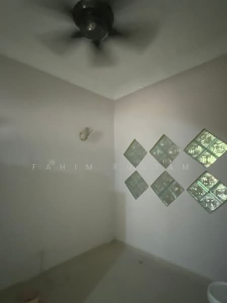 2-storey Terraced House for Sale in Seksyen 27 (Shah Alam) - Fahim Rustam - Interior - PropertyGuru.com.my