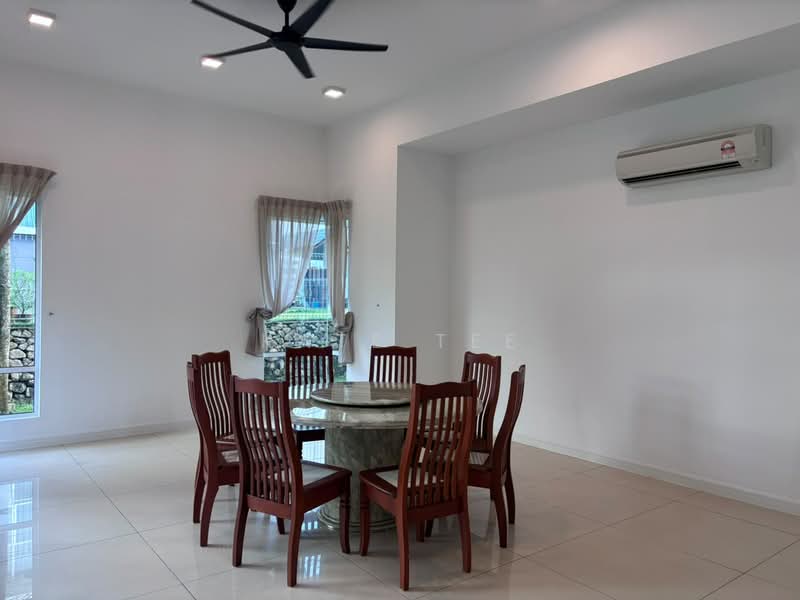 Rumah Banglo untuk Disewa di Iskandar Puteri (Nusajaya) (Johor) - Kate Tee - Dining Room - PropertyGuru.com.my