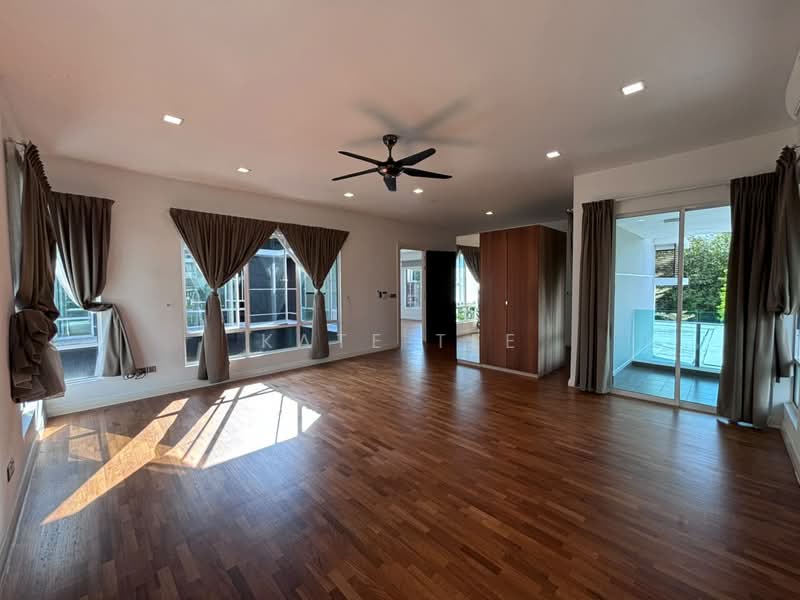 Rumah Banglo untuk Disewa di Iskandar Puteri (Nusajaya) (Johor) - Kate Tee - Living Room - PropertyGuru.com.my