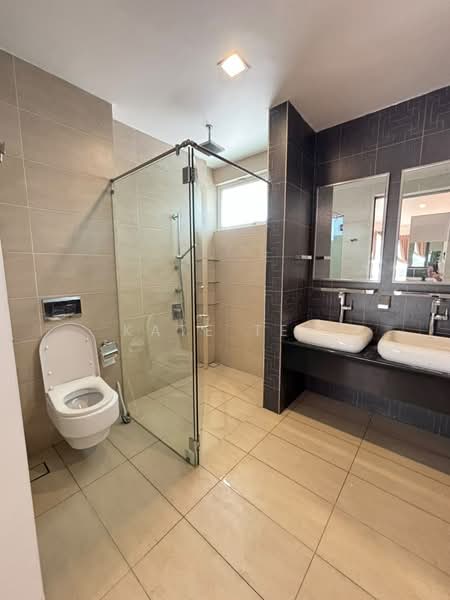 Rumah Banglo untuk Disewa di Iskandar Puteri (Nusajaya) (Johor) - Kate Tee - Bathroom - PropertyGuru.com.my