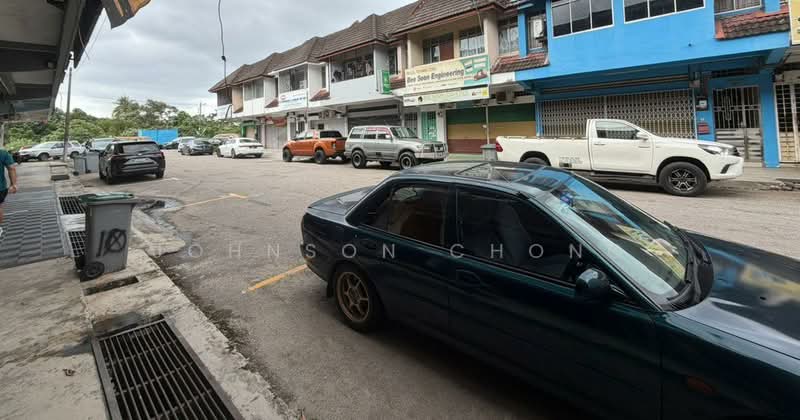 Kedai untuk Disewa di Taman Daya (Johor Bahru) - Johnson Chong - Exterior - PropertyGuru.com.my