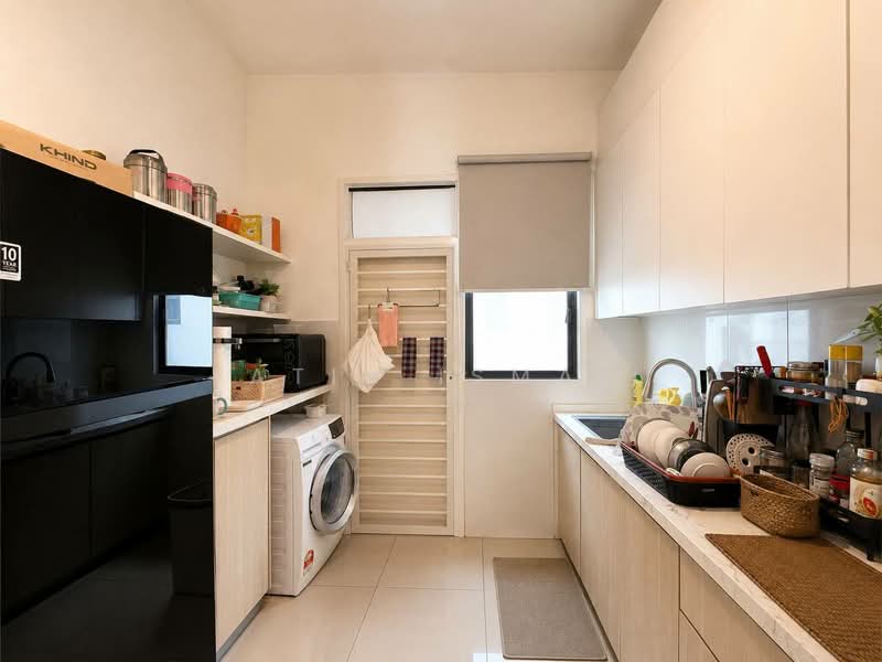 2-storey Terraced House for Sale in Eco Grandeur (Puncak Alam) - Fatin Ismail - Kitchen - PropertyGuru.com.my