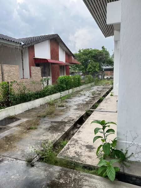 Rumah Berkembar untuk Dijual di Kulim (Kedah) - Sanggaran Muniandy - Exterior - PropertyGuru.com.my
