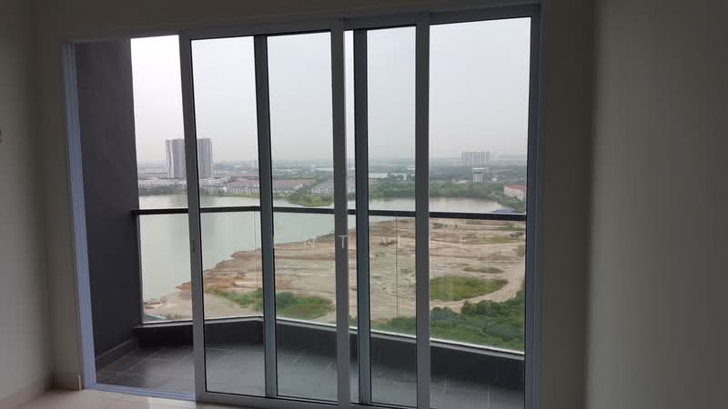 Kondominium untuk Dijual di Aurora Residence @ Lake Side City - Kent Lee - Balcony - PropertyGuru.com.my