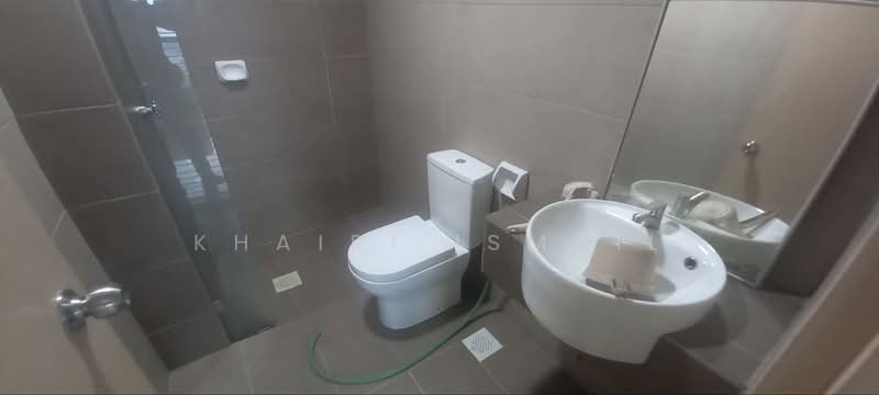 Servis Apartment untuk Disewa di ARC @ Austin Hills - Khairi Ismail - Bathroom - PropertyGuru.com.my