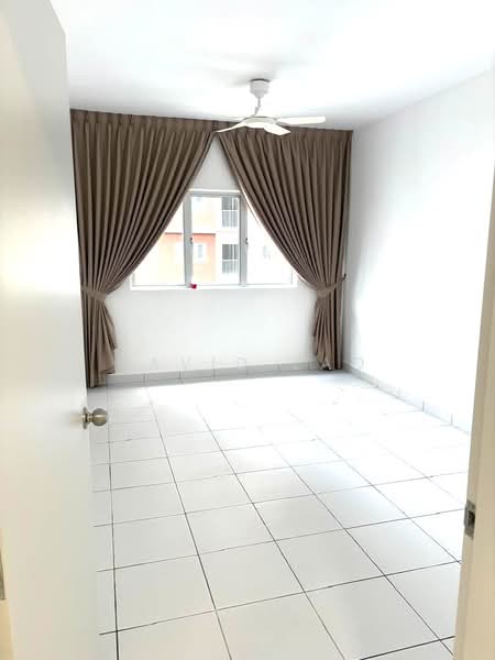 Kondominium untuk Disewa di Residensi Sateria - David Lao - Interior - PropertyGuru.com.my