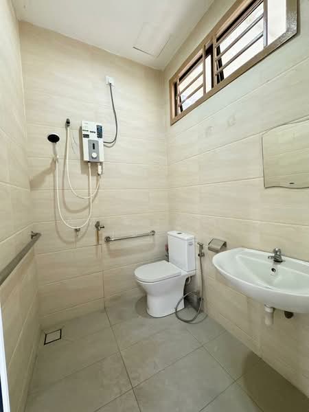 2-storey Terraced House for Sale in Taman Damansara Aliff (Tampoi) - Amir Faris Rusli - PropertyGuru.com.my