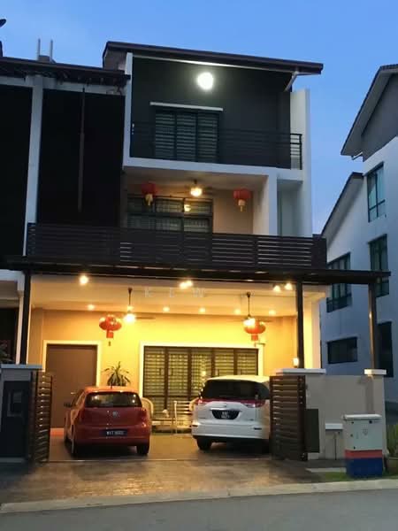 2.5-storey Terraced House for Sale in Kinrara Residence (Puchong) - Kew . - Exterior - PropertyGuru.com.my