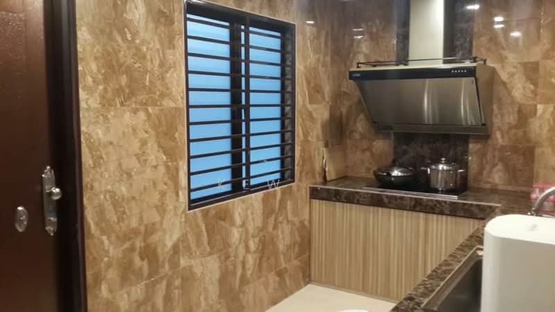 2.5-storey Terraced House for Sale in Kinrara Residence (Puchong) - Kew . - Kitchen - PropertyGuru.com.my
