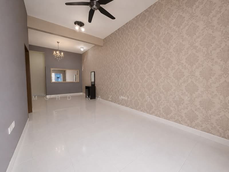 Townhouse for Sale in Sungai Buloh (Selangor) - Mohd Nazri Alias - PropertyGuru.com.my