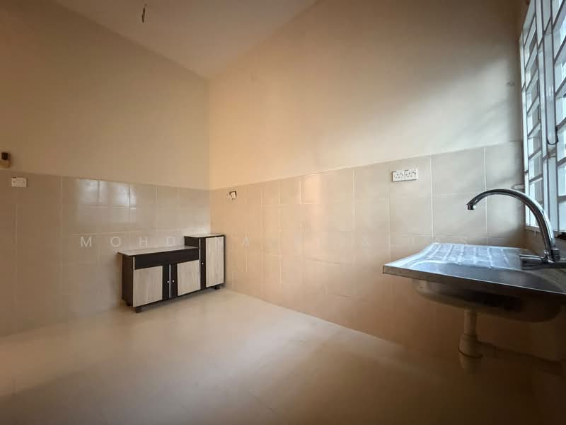 Townhouse for Sale in Sungai Buloh (Selangor) - Mohd Nazri Alias - PropertyGuru.com.my