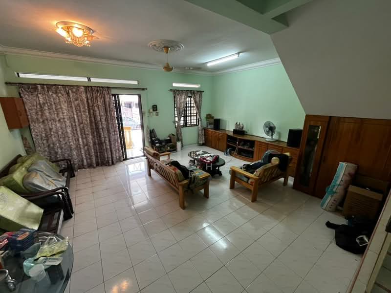 Terraced House for Sale in Ipoh (Perak) - Mr Chee - Living Room - PropertyGuru.com.my