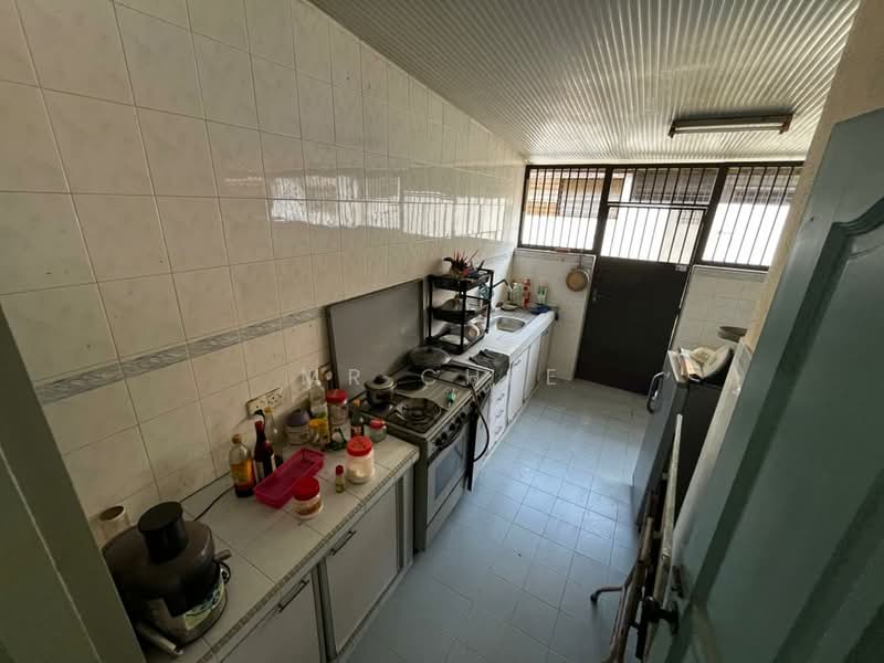 Terraced House for Sale in Ipoh (Perak) - Mr Chee - Kitchen - PropertyGuru.com.my