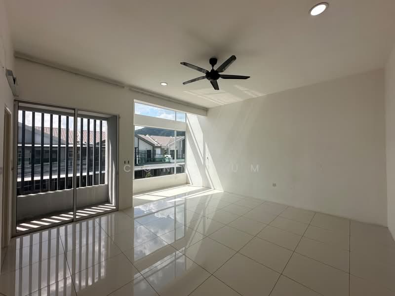 Semi-Detached House for Sale in Simpang Pulai (Perak) - Cony Lum - Living Room - PropertyGuru.com.my