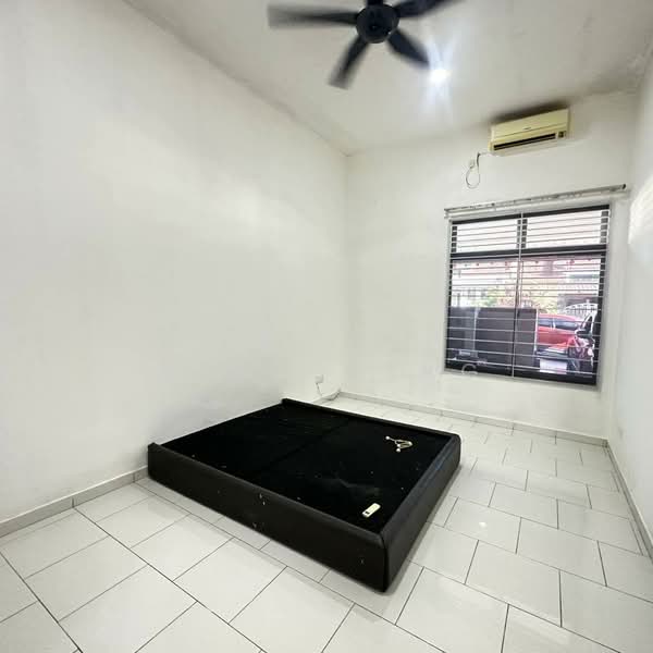 1-storey Terraced House for Rent in Setia Eco Gardens (Gelang Patah) - Xiuxiu Ng - Bedroom - PropertyGuru.com.my