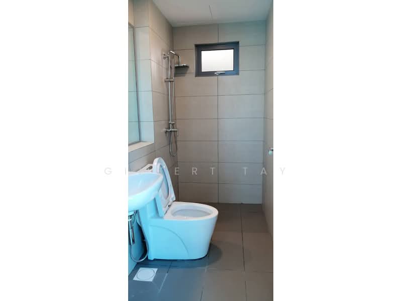 Kondominium untuk Disewa di Lakefront Residence - Gilbert Tay - Bathroom - PropertyGuru.com.my