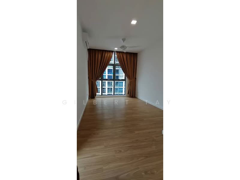 Kondominium untuk Disewa di Lakefront Residence - Gilbert Tay - Living Room - PropertyGuru.com.my