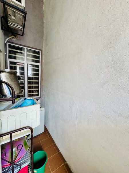 1-storey Terraced House for Sale in Bandar Putera 2 (Klang) - Nahathir Shahabudin - Exterior - PropertyGuru.com.my