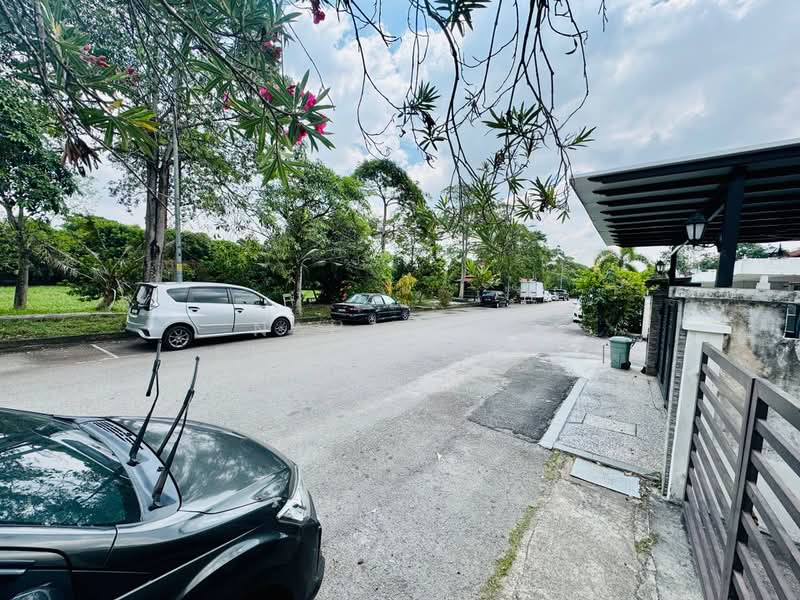 1-storey Terraced House for Sale in Bandar Putera 2 (Klang) - Nahathir Shahabudin - Exterior - PropertyGuru.com.my