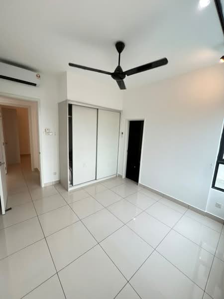 Condominium for Sale at The Raffles Suites - Kim . - Bedroom - PropertyGuru.com.my