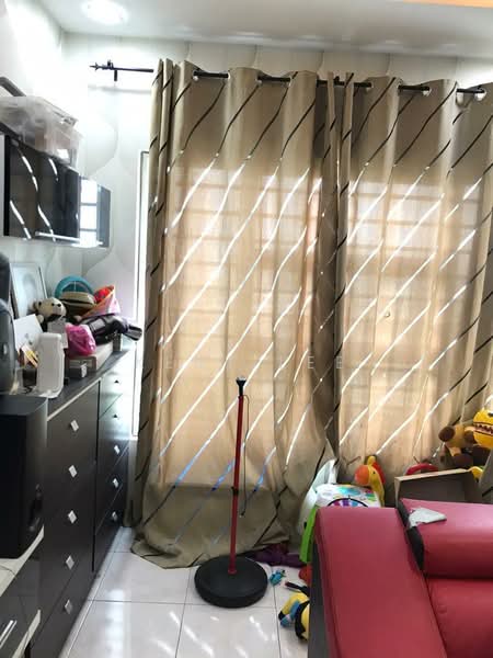 Kondominium untuk Dijual di Desa Impiana - Kent Lee - Living Room - PropertyGuru.com.my