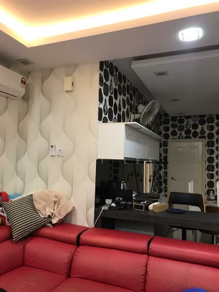 Kondominium untuk Dijual di Desa Impiana - Kent Lee - Living Room - PropertyGuru.com.my