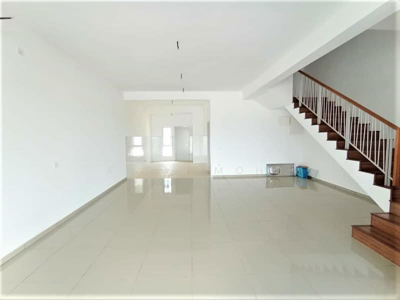2-storey Terraced House for Sale in Bandar Serenia (Dengkil) - Azhar Mohd - Interior - PropertyGuru.com.my