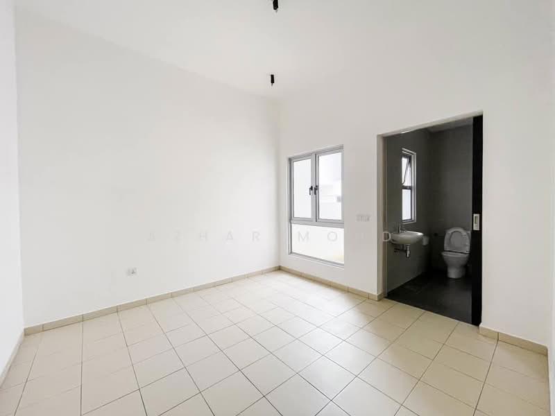 2-storey Terraced House for Sale in Bandar Serenia (Dengkil) - Azhar Mohd - Interior - PropertyGuru.com.my