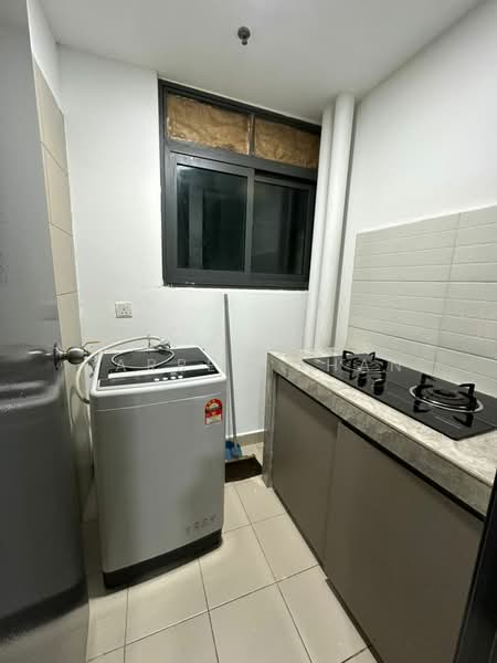 Servis Apartment untuk Disewa di Univ 360 Place - Darren Chan - Kitchen - PropertyGuru.com.my
