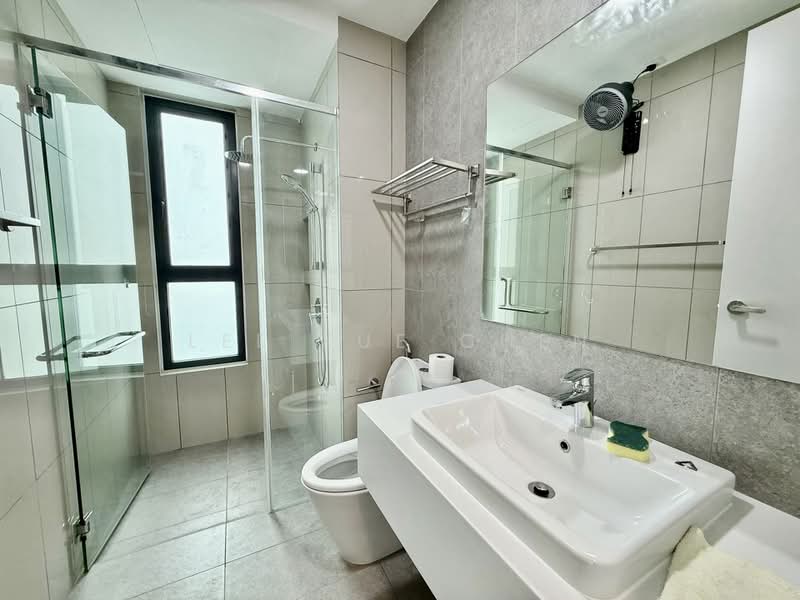 Kondominium untuk Disewa di Mezzo - Lee Xue Chen - Bathroom - PropertyGuru.com.my