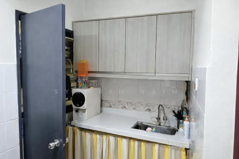 Kondominium untuk Dijual di Pelangi Damansara - Syahrim Naim - Kitchen - PropertyGuru.com.my